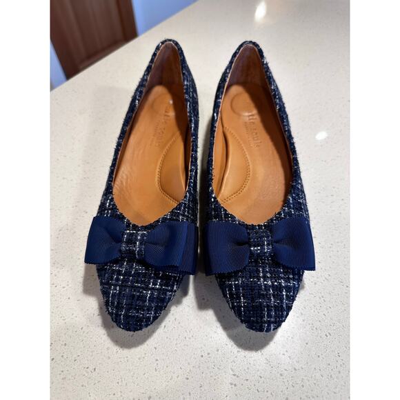 Kenneth Cole Women's Size 10 Navy Atlas Tweed Pointed Toe Flats. Retails $150 - Picture 2 of 8